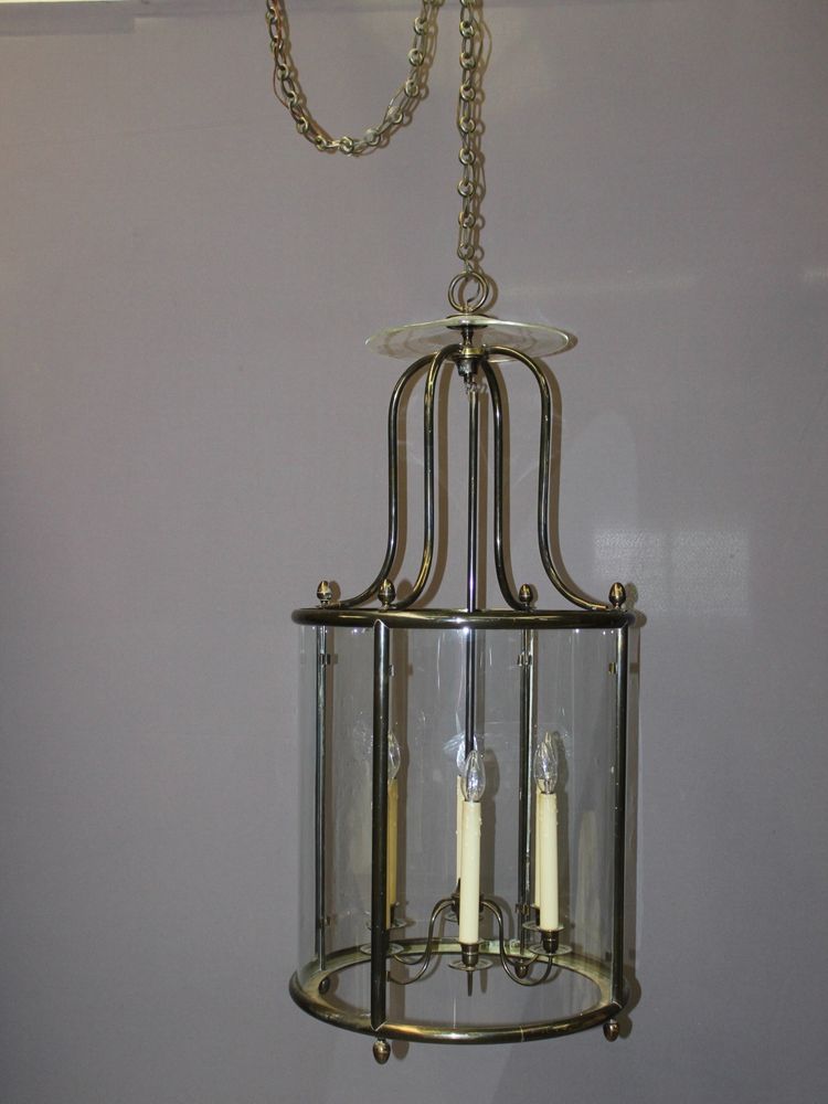 Importante lanterna in ottone a sei luci, diametro 52 cm, XX secolo