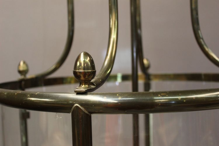 Importante lanterna in ottone a sei luci, diametro 52 cm, XX secolo