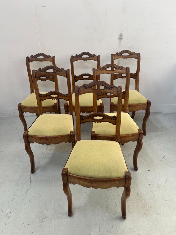 Set di sei sedie in stile Luigi Filippo in ciliegio, XIX secolo