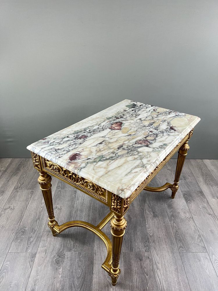 Table de Style Louis XVI à Plateau en Marbre – XIXe Siècle