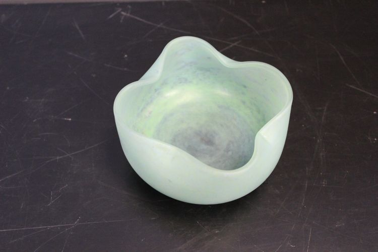 Cup by Daum Nancy in glass paste circa 1910