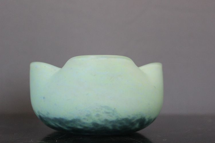 Cup by Daum Nancy in glass paste circa 1910