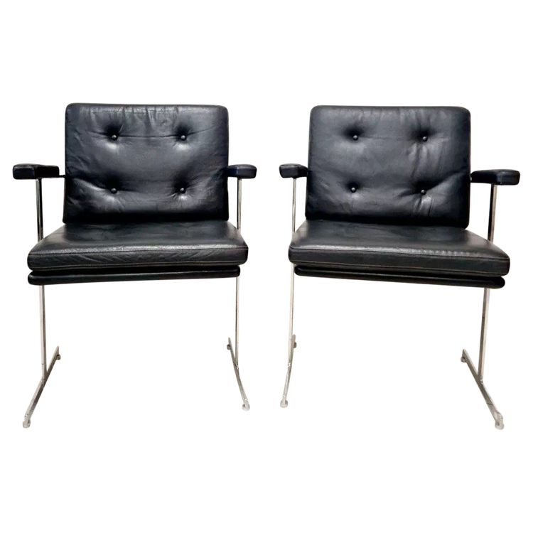 Paire de fauteuils Delphi de Robin Day Hille du milieu du siècle