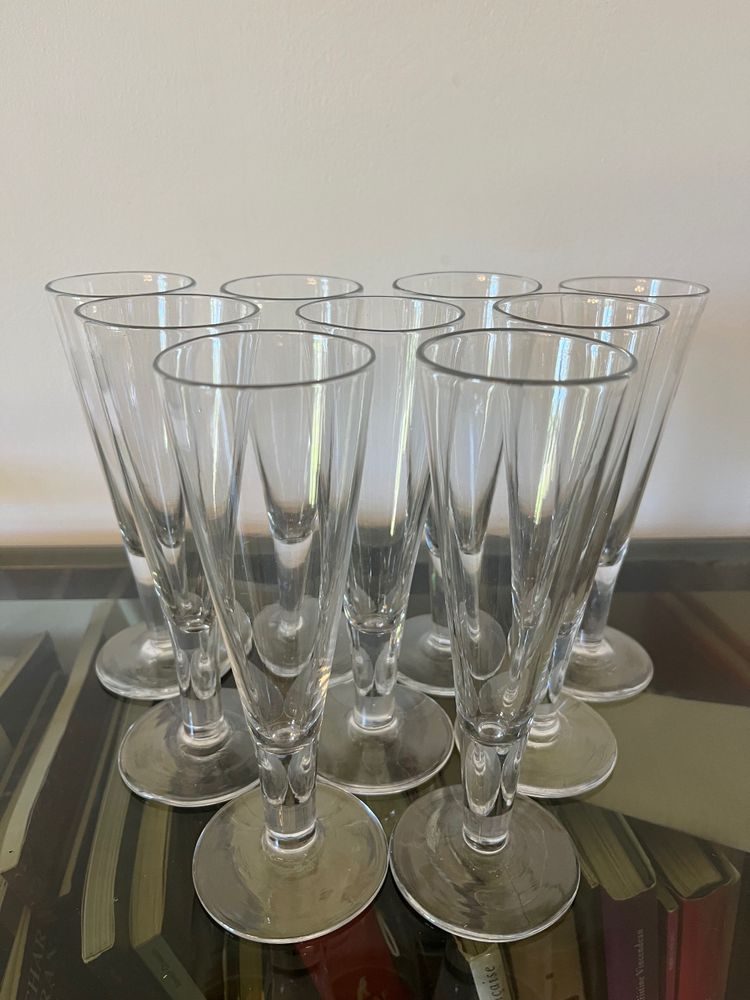 9 flûte da champagne in cristallo Baccarat dell'inizio del XIX secolo