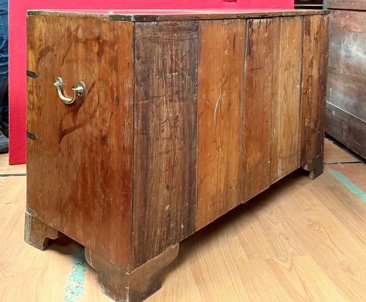 Commode bateau