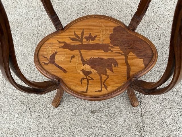 tavolo con piedistallo 