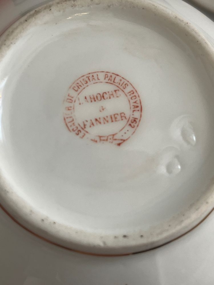 Service à thé « égoïste » porcelaine l’Escalier de Cristal