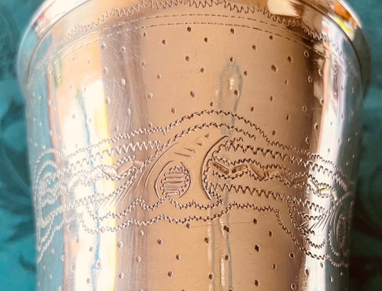 Engraved/guilloche tumbler.