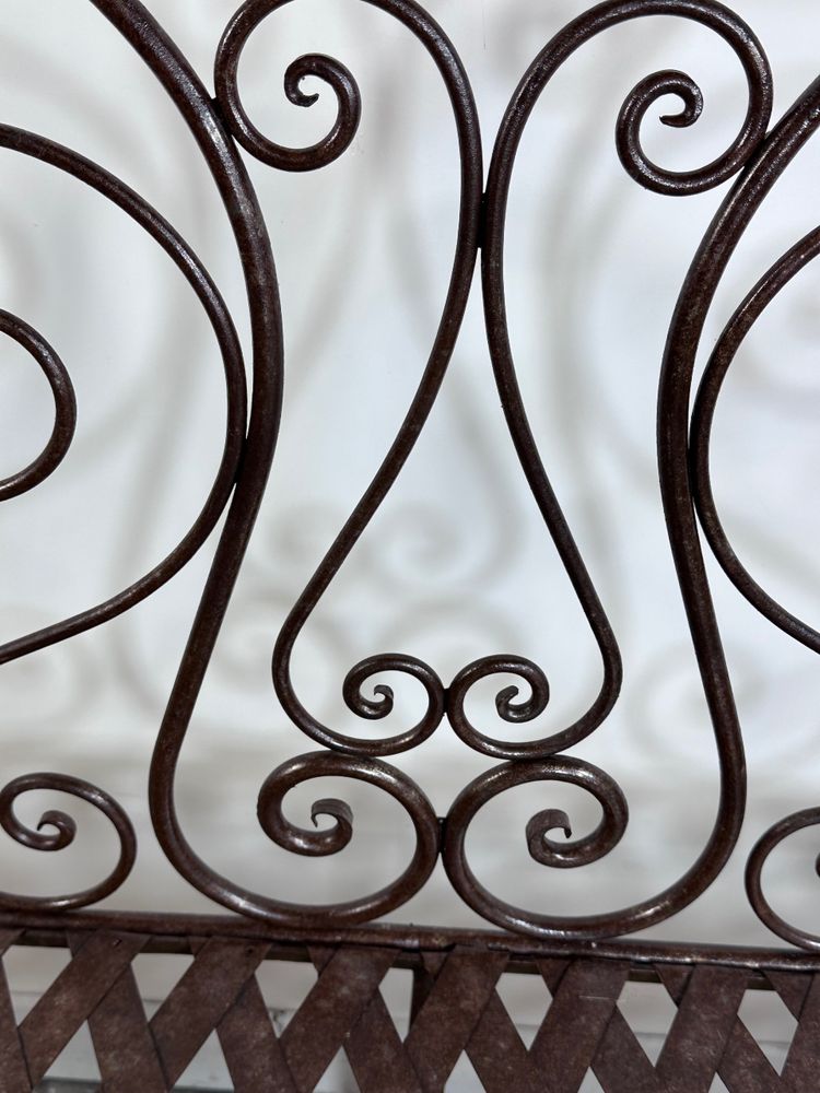 Banc ancien en fer forgé