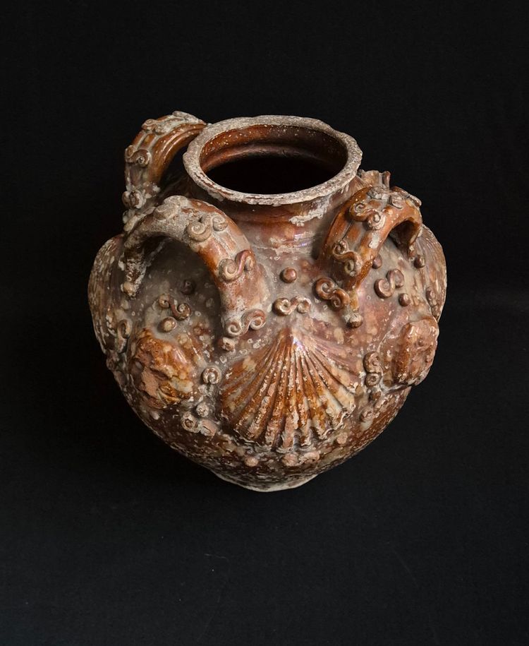 Vaso in terracotta decorato del XVIII secolo
