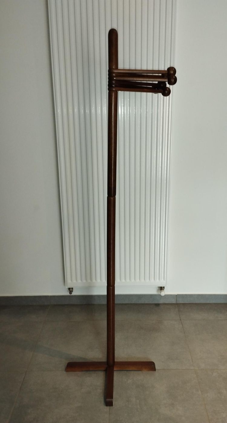 Appendiabiti modulare, Sputnik, Atomic Age, Space Age, design scandinavo, puro vintage. 
