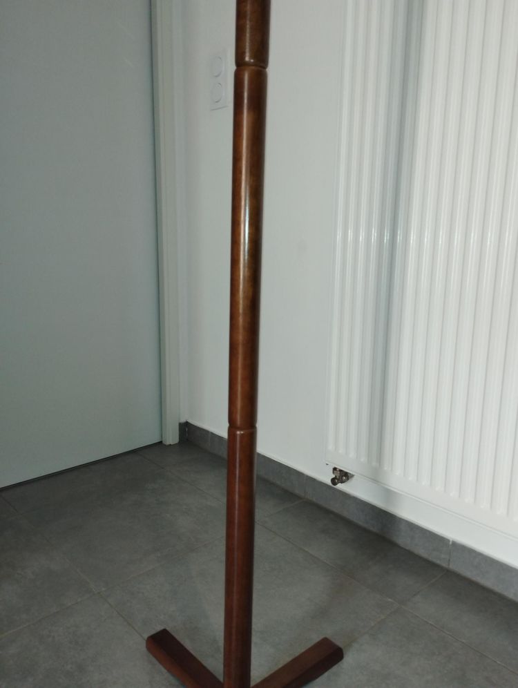 Appendiabiti modulare, Sputnik, Atomic Age, Space Age, design scandinavo, puro vintage. 