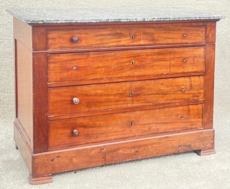 Commode