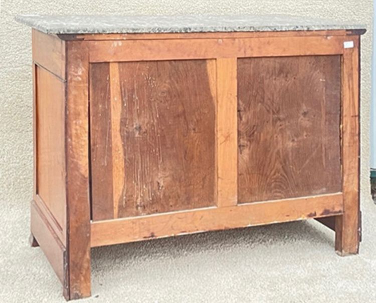 Commode