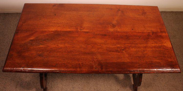 17th Century Italian Renaissance Walnut Table