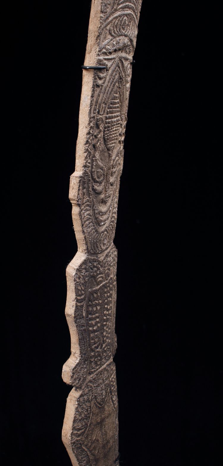 Pig charm, engraved bark, tribal art, Oceanic art, first art, Oceania, sculpture