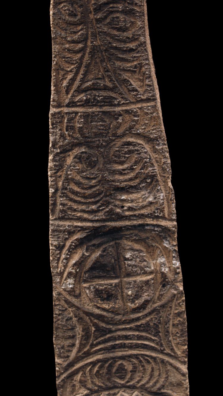 Pig charm, engraved bark, tribal art, Oceanic art, first art, Oceania, sculpture