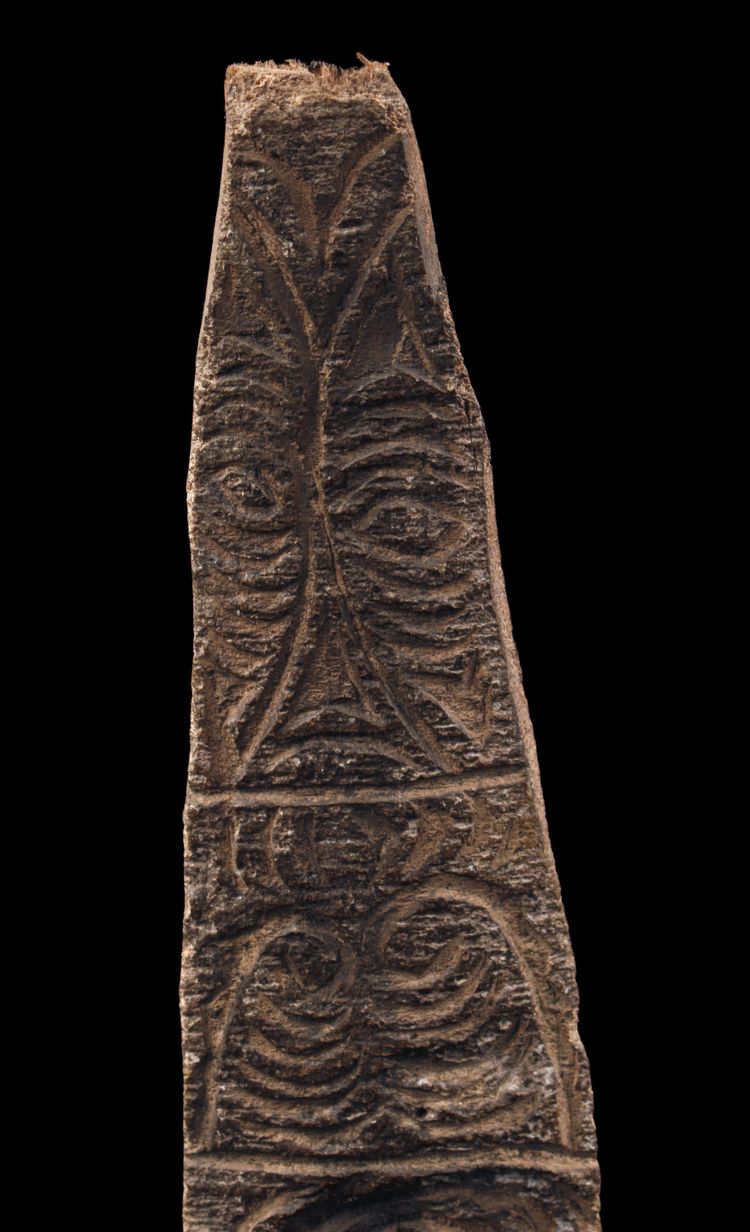 Pig charm, engraved bark, tribal art, Oceanic art, first art, Oceania, sculpture