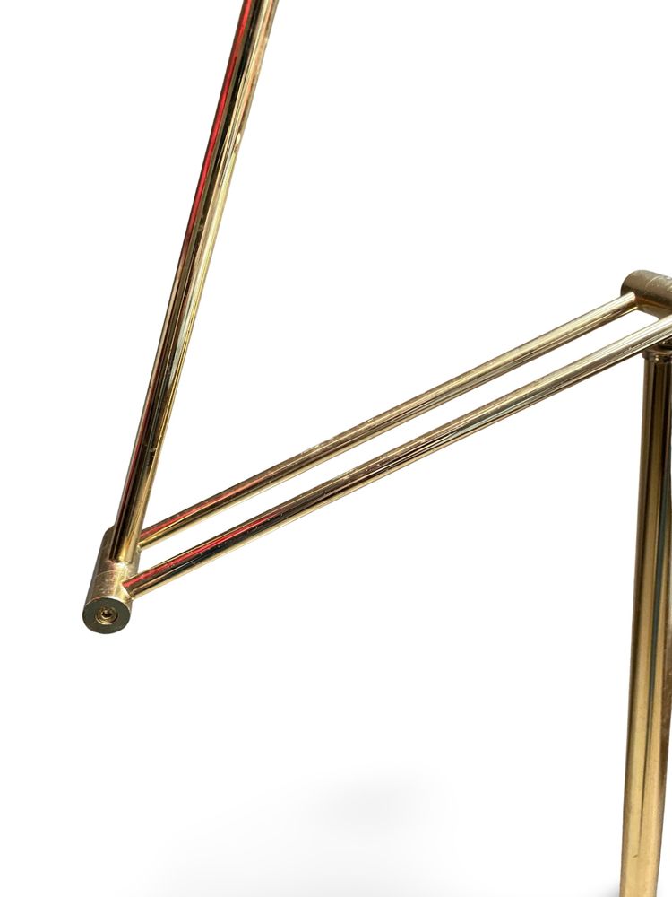 Articulated halogen lamp in chrome-plated brass – 1990s design – Made in Italy – Height 155cm