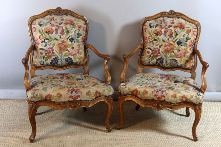 Pair of Louis XV armchairs, 18th century