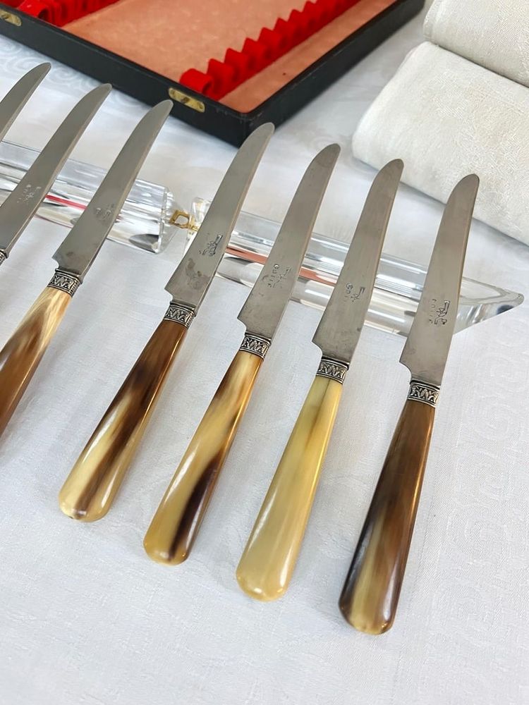 Dessert Knives - Bovine Horn Handles and Silver-Plated Metal Ferrules