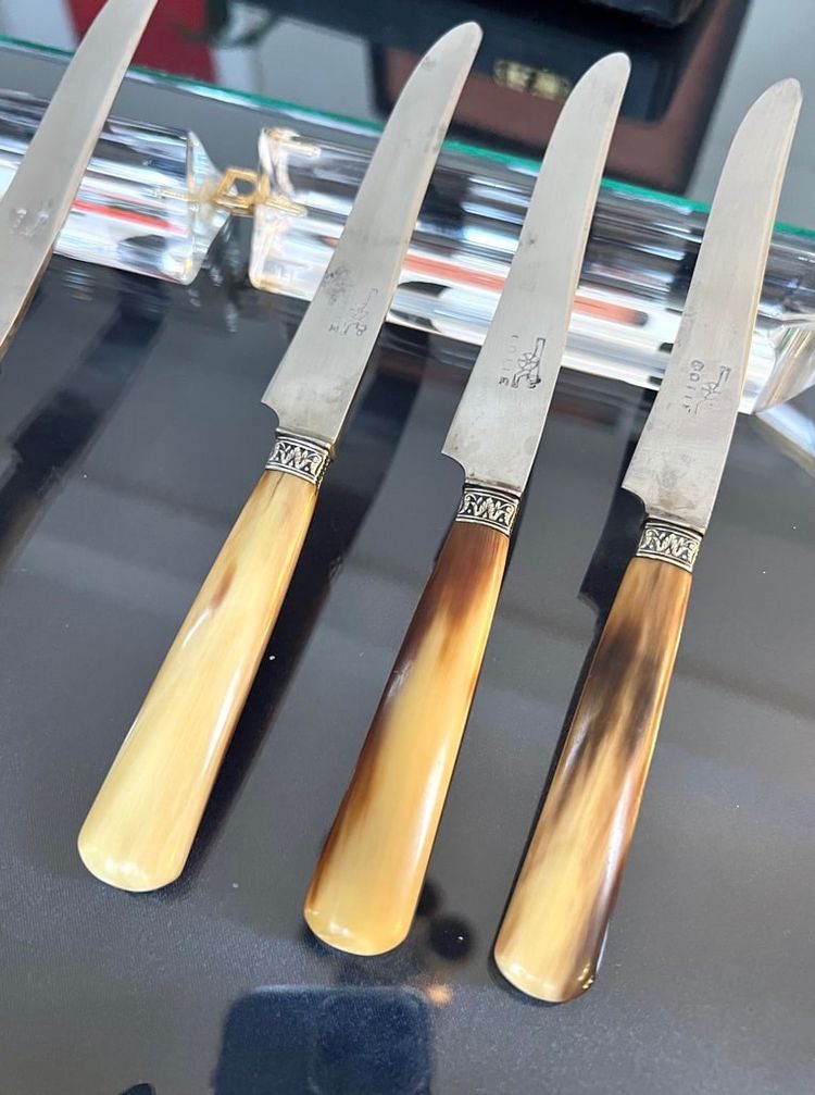 Dessert Knives - Bovine Horn Handles and Silver-Plated Metal Ferrules