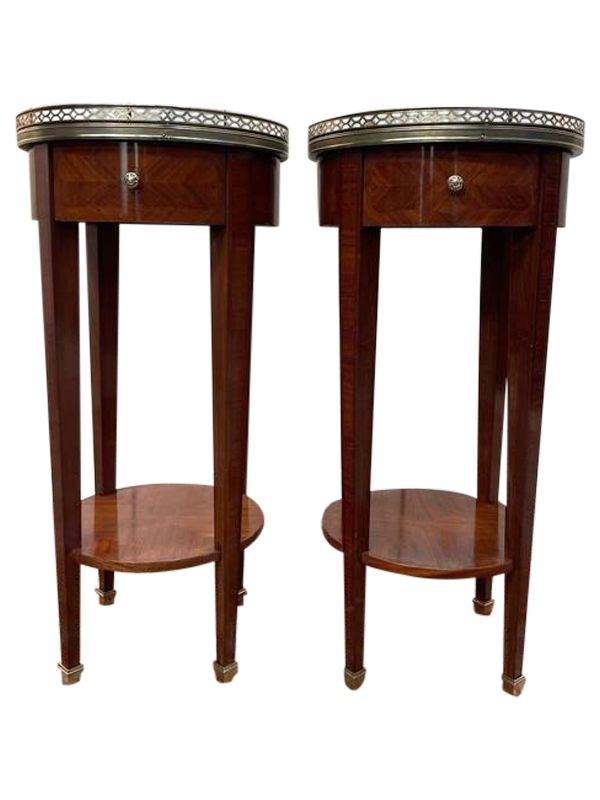 Paire de tables de chevets de style Directoire - Louis XVI