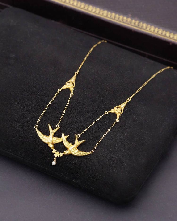 Collana con rondine in stile Art Nouveau in oro 18k, coppia di uccelli, perla fine, fiore, gioielli antichi