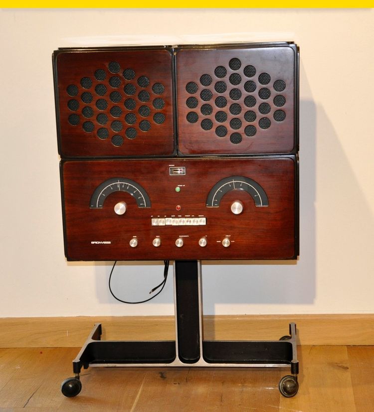 Brionvega RR126 firmata Achille Castiglioni 1966 