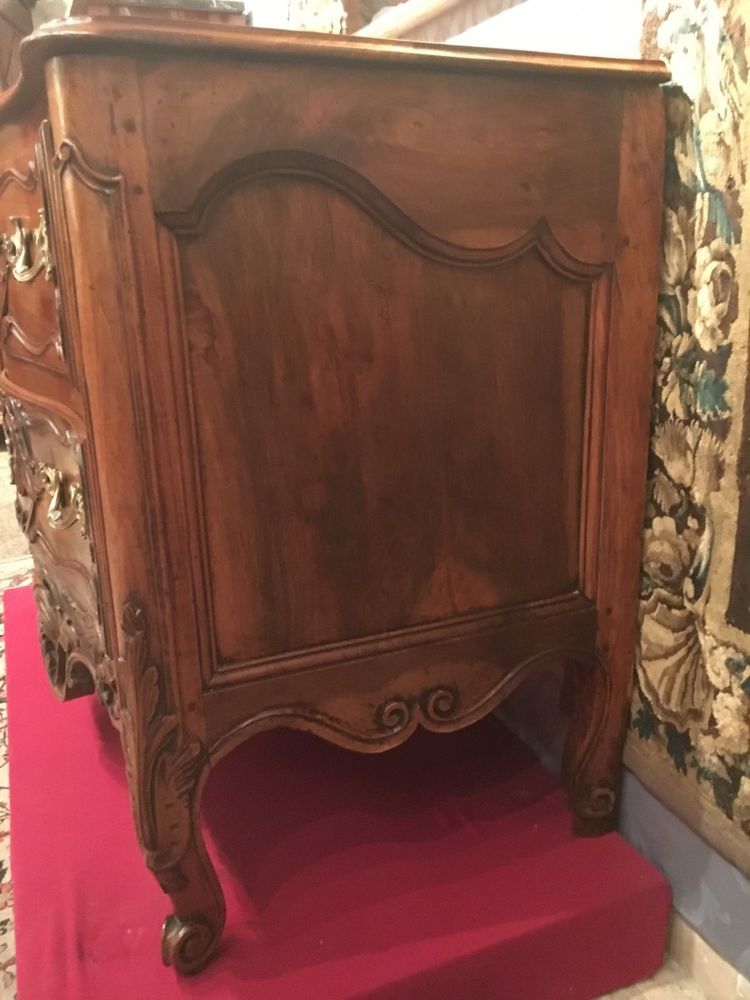 Cassettone di Nîmes del XVIII secolo, periodo Luigi XV