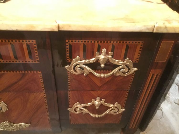 Cassettone italiano intarsiato, XVIII secolo, Luigi XVI