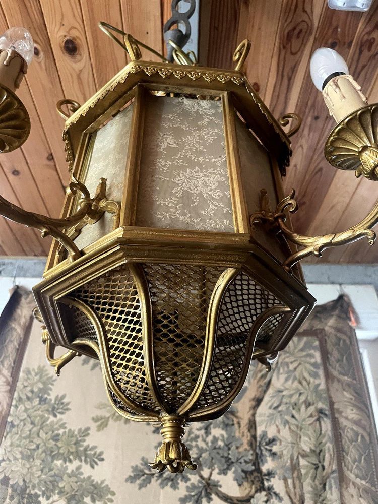Lampadario in bronzo dorato del XX secolo