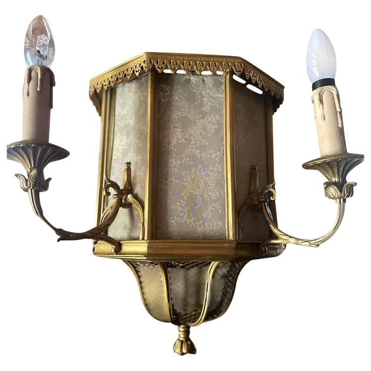Lampadario in bronzo dorato del XX secolo