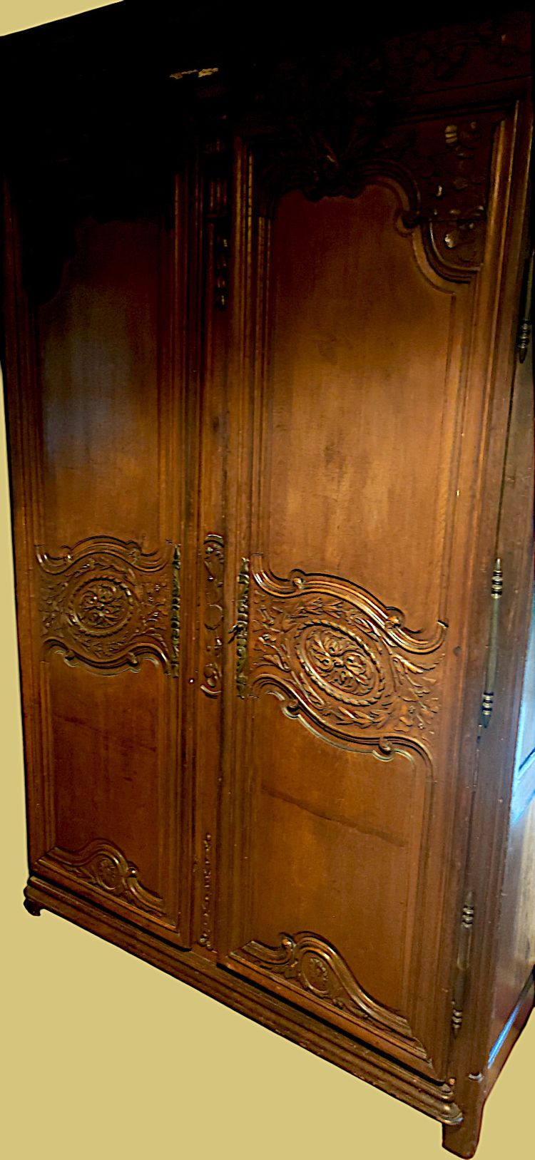 Armoire normande en chêne