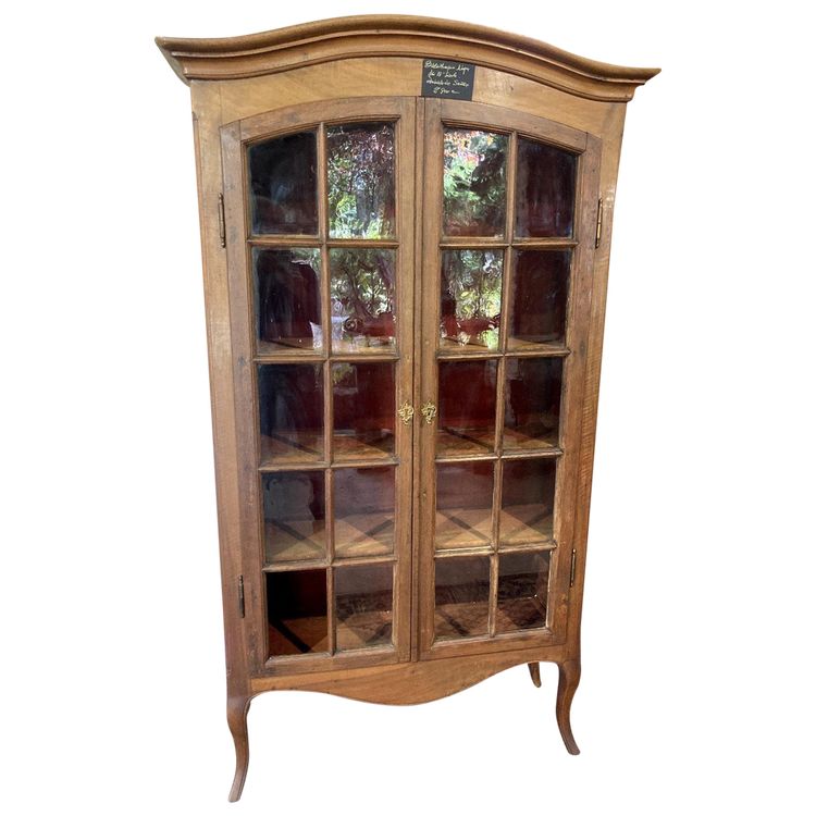 Late 18th century library