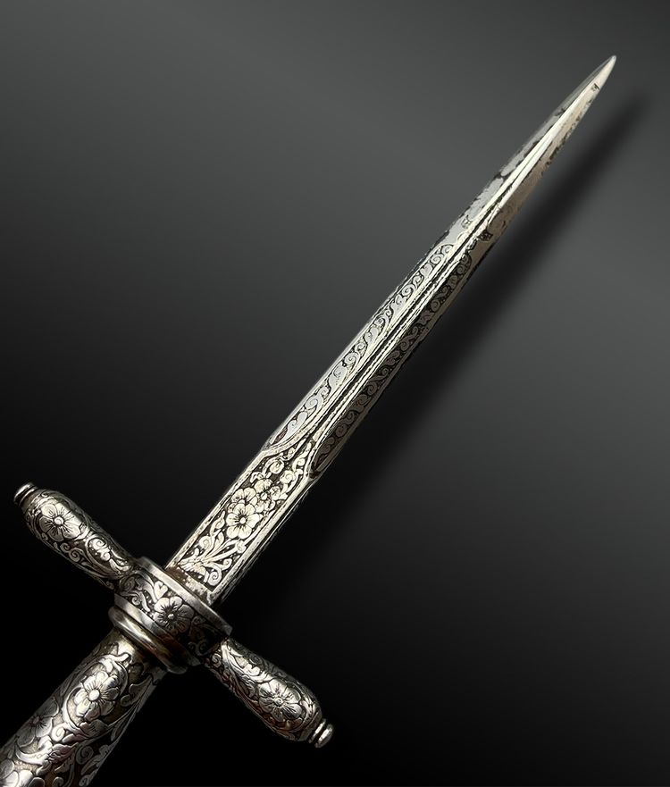 Virtue Dagger - European work - 19th century