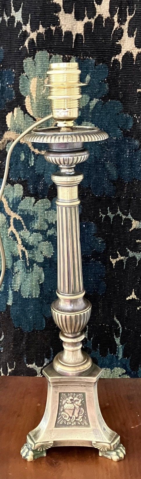 Beautiful gilt bronze picnic candle lamp from the Empire period circa 1810