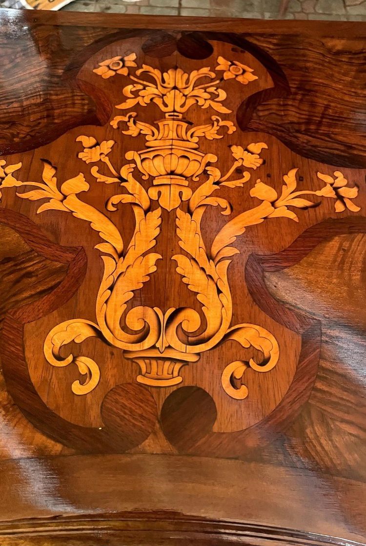 Mazarin Schreibtisch In Nussbaum Und Ahorn