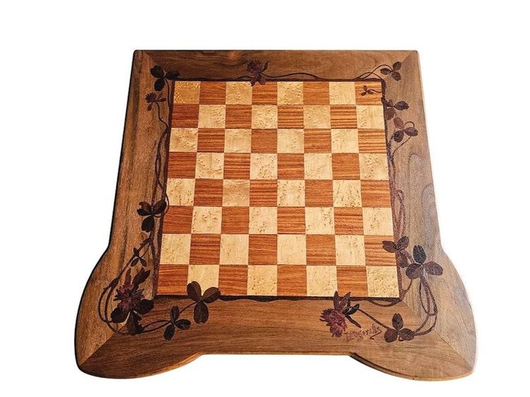 Louis Majorelle "Clover" Games Table