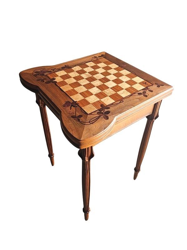 Louis Majorelle "Clover" Games Table