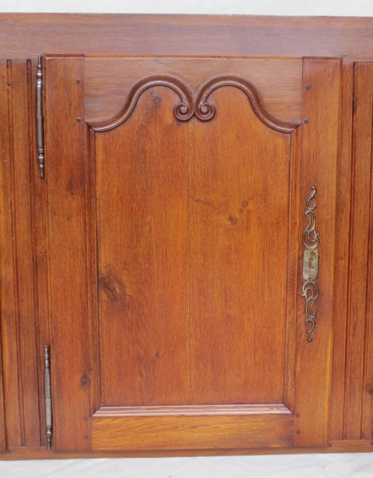 Cabinet front in oak.  