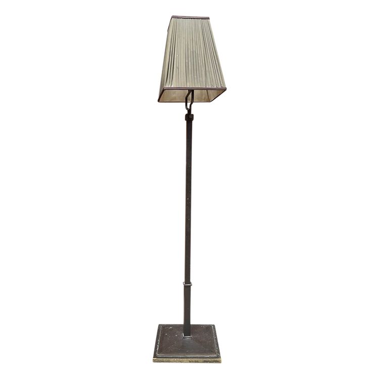 Lampade da terra, base in metallo a sezione quadrata