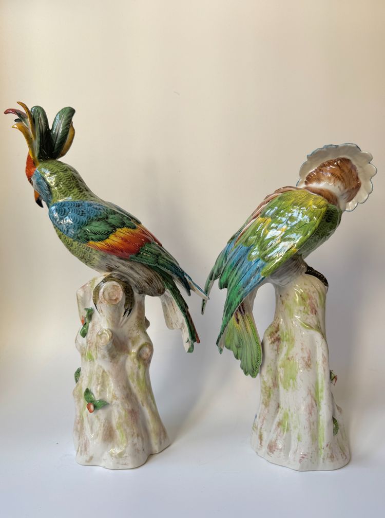 Pair of perched parrots in Paris porcelain (Bourdois & Bloch) H36