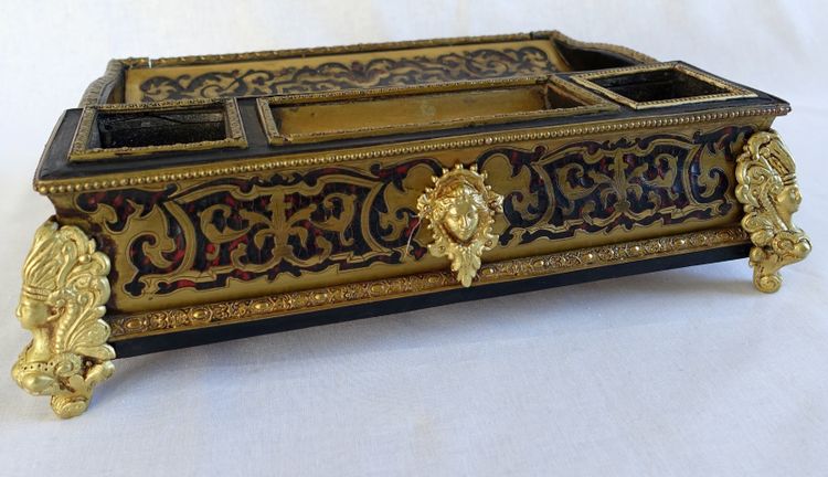 Large Napoleon III inkwell in the Louis XIV style, Boulle marquetry desk set