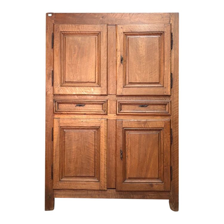 Zweischaliges Sideboard aus Nussbaum 1700
