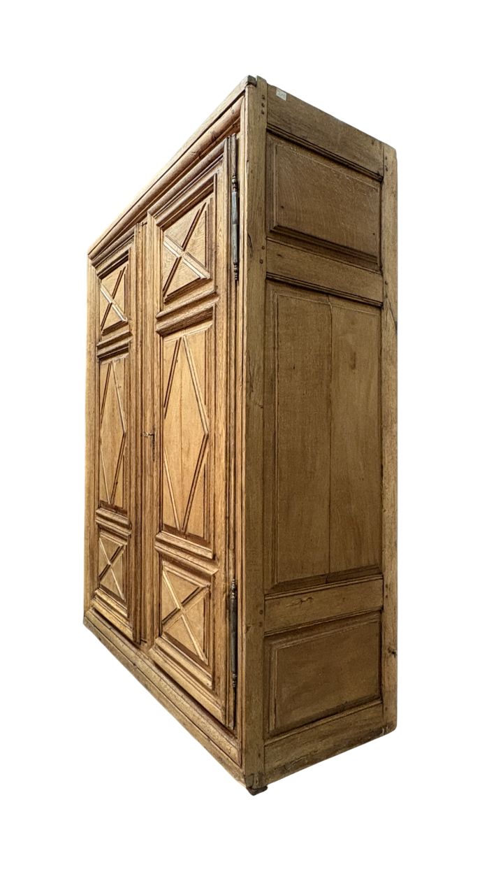 Armadio in Rovere 1700