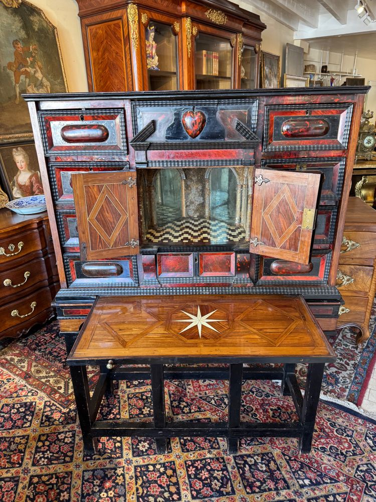 Gabinetto fiammingo XVII