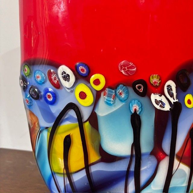 Stunning Murano glass vase incamiciata processing and in Murrine Millefiori . 70's Big
