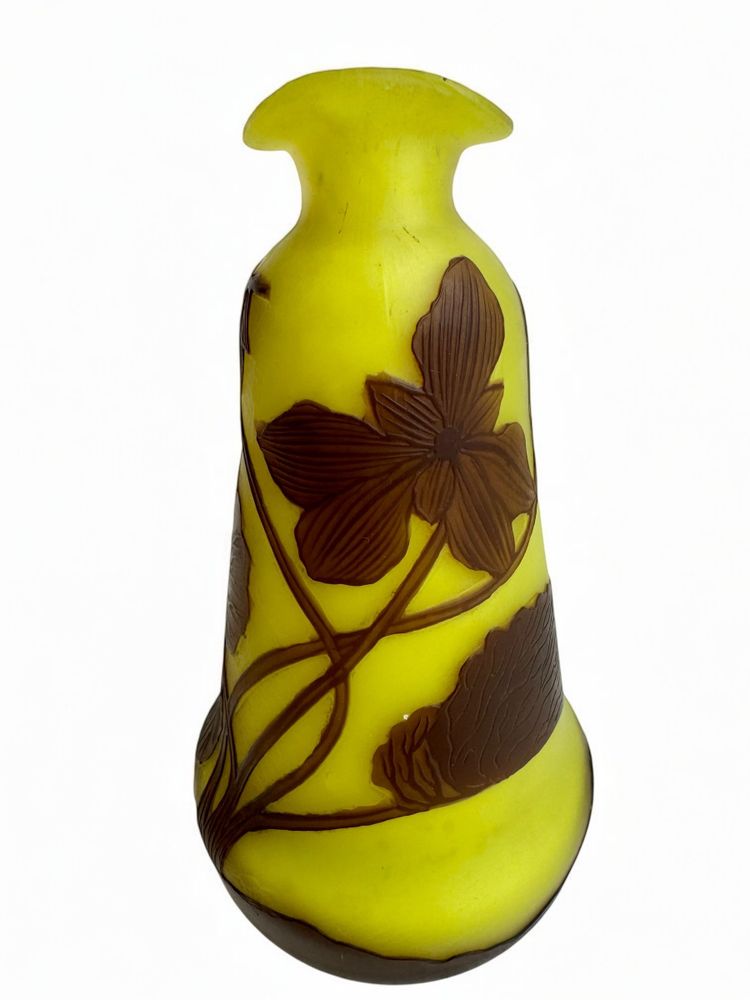 Richard - Vase mit Blumendekor