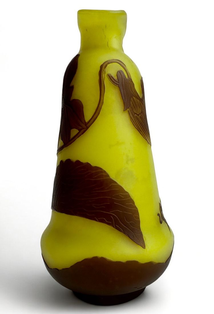 Richard - Vase mit Blumendekor